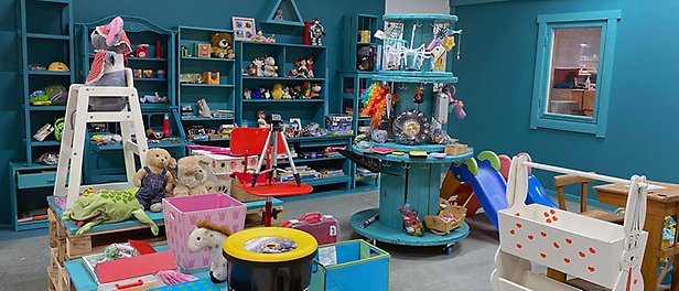 Ett rum fyllt med leksaker